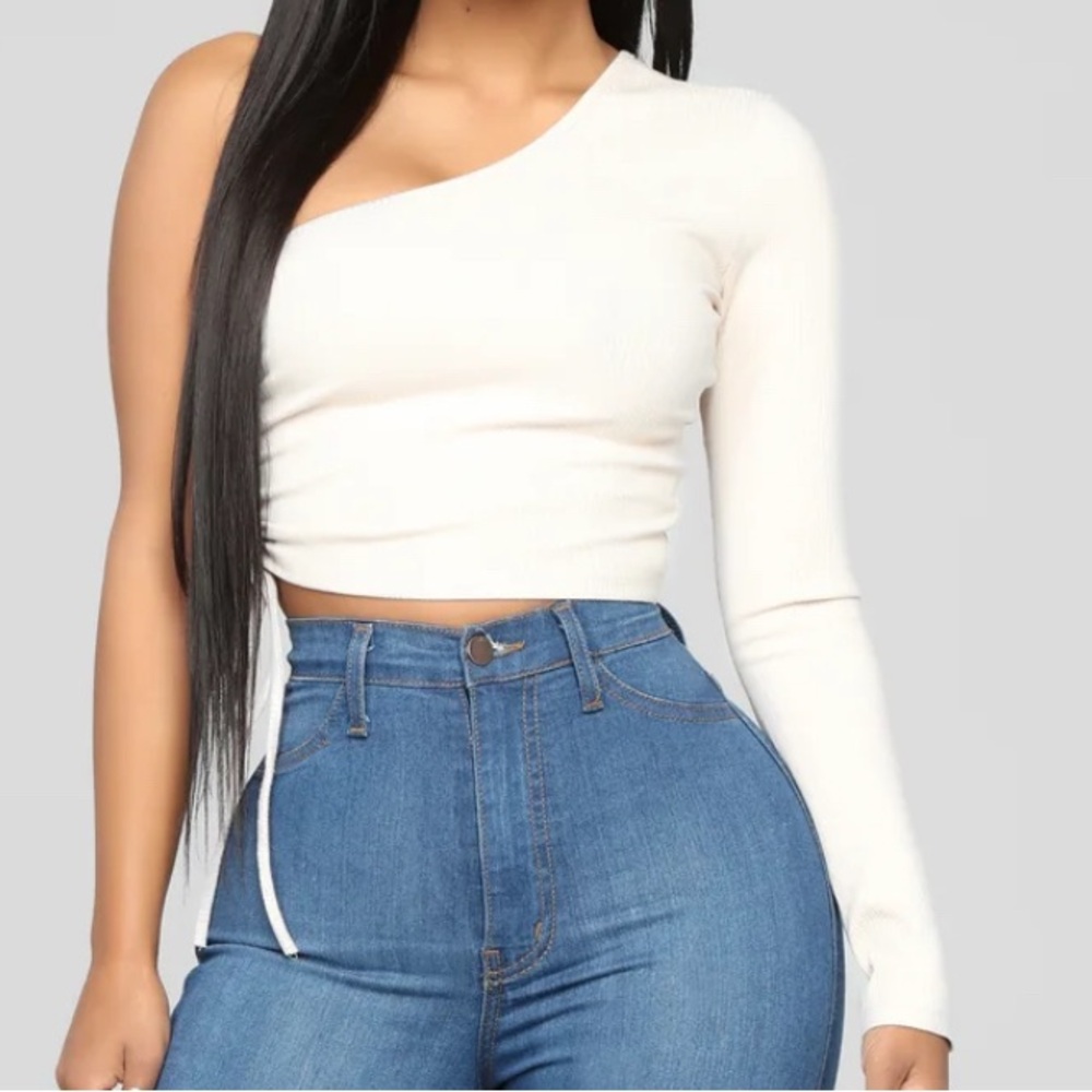 One-Shoulder Cream Crop Top